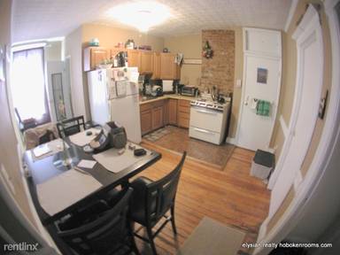Main picture of 116 Willow Ave
