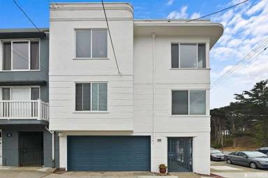 Main picture of 894 45th Ave