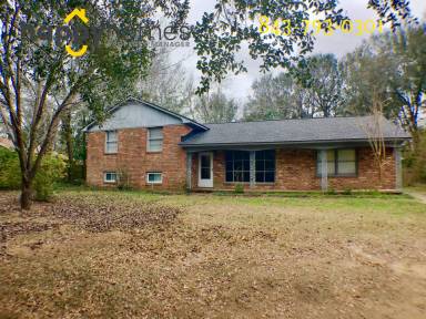 Main picture of 1131 Darwin St
