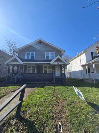 Main picture of 1089 E 21st Ave