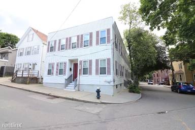 Main picture of 49 Cameron St