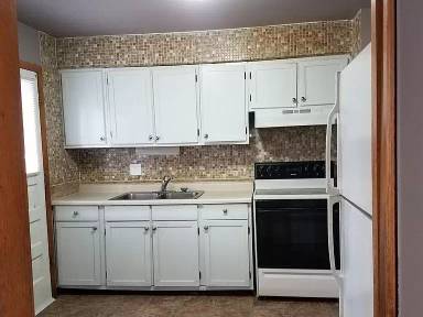 Main picture of 501 Barnsdale Rd