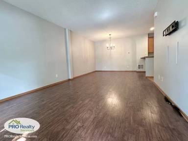Main picture of 17127 Polk St NW
