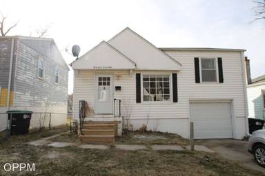 Main picture of 3728 N 43rd St