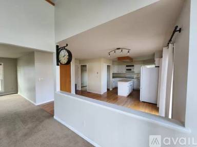 Main picture of 7620 Normandy Dr NE