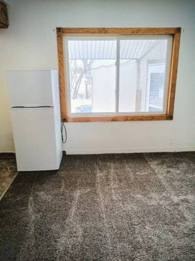 Main picture of 208 NE 3rd Ave