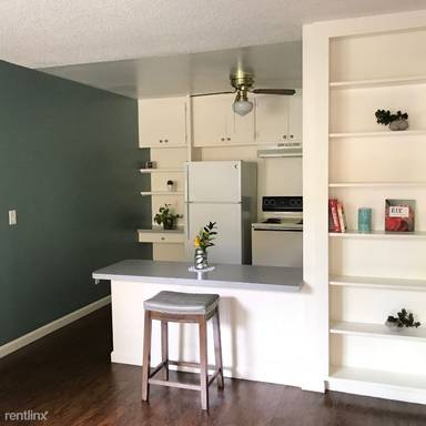 Main picture of Vista Capri Apartments
