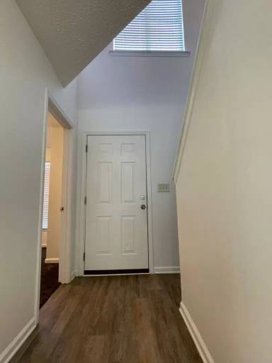 Main picture of 191 Blake Ave