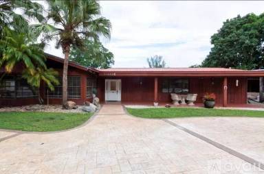 Main picture of Fla Fruit Lands