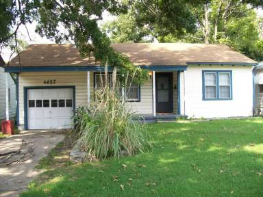 Main picture of 4627 E 3rd St