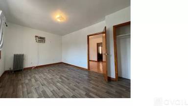 Main picture of 2118 59th St