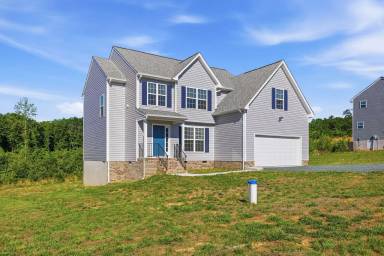 Main picture of 164 Riva Way