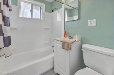 Main picture of 3004 Cromwell Dr