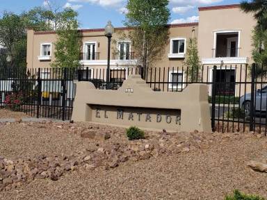 Main picture of 663 Bishops Lodge Rd