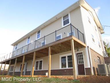 Main picture of 122 Leach Dr