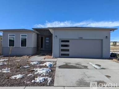 Main picture of 12740 Enclave Scenic Dr