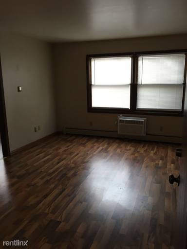 Main picture of 818 Linden Dr