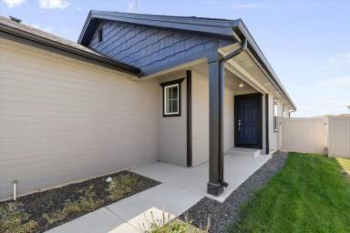 Main picture of 843 N Baldner Point Pl
