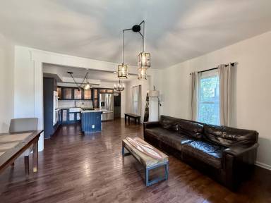 Main picture of 1202 N 7th St