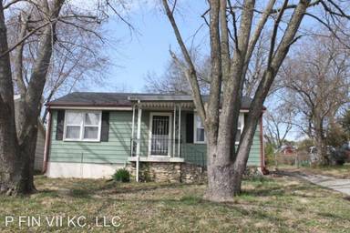 Main picture of 9234 Walnut St