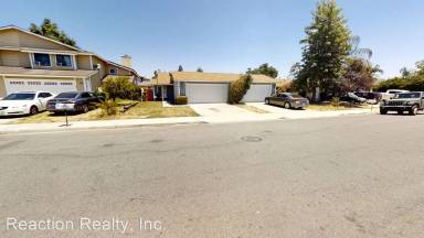 Main picture of 593 Quail Dr