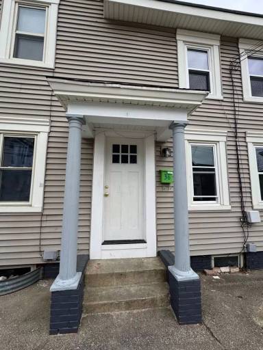 Main picture of 36-40 Green St