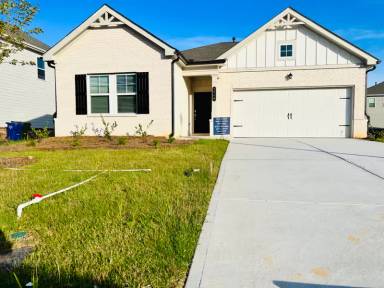 Main picture of 1746 Andrews Acres Ln
