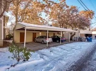 Main picture of 912 W Hays St