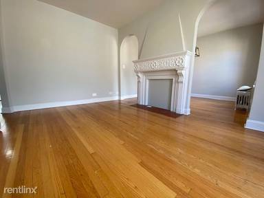 Main picture of 5044 N Wolcott Ave