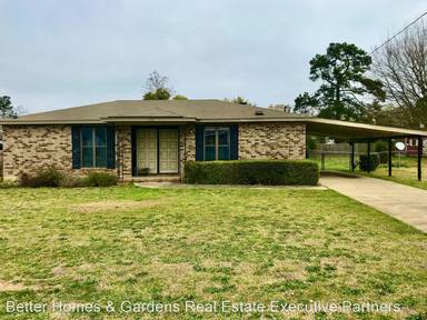 Main picture of 109 Magnolia Dr