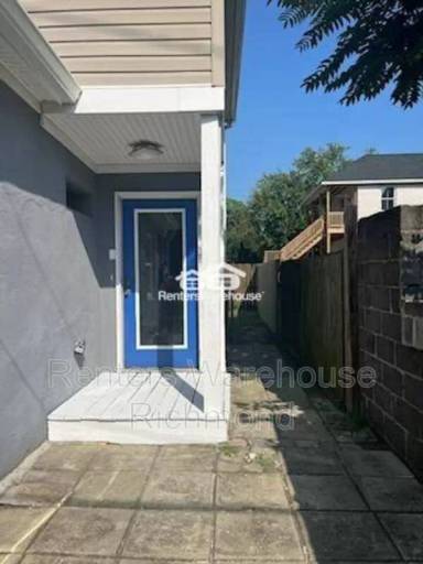 Main picture of 412 Goshen St