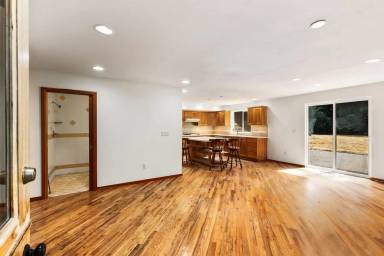Main picture of 24828 124th St SE