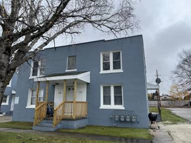 Main picture of 1613 Dewey St