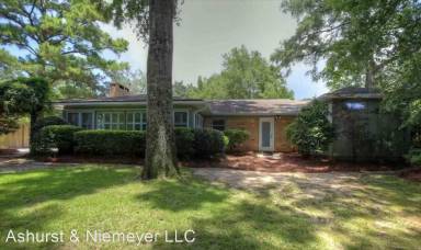 Main picture of 97 Paddock Dr