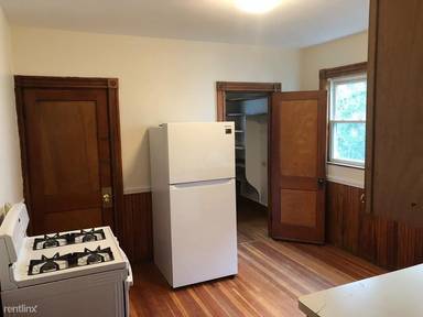 Main picture of 18 Saint Marks Rd