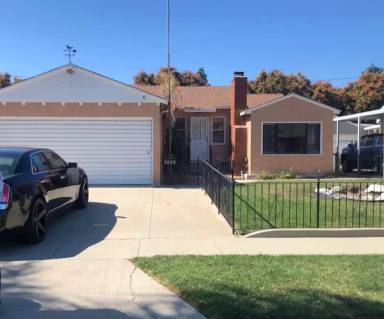 Main picture of 3629 Nipomo Ave