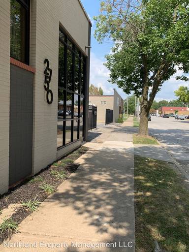 Main picture of 2750 Cherry St