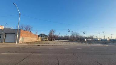 Main picture of 4500 Michigan Ave