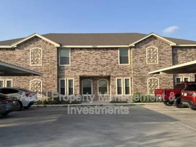Main picture of 2603 E Eisenhower Ave