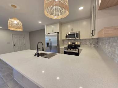 Main picture of Meadow Lake Palm Harbor