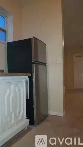 Main picture of 214 SW 15th St