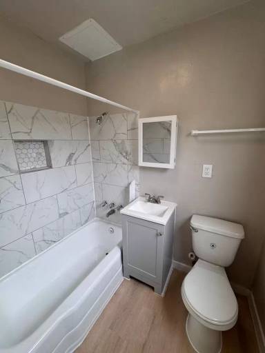 Main picture of 1346 Crenshaw Blvd