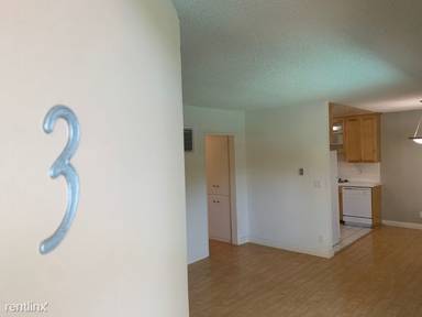 Main picture of 3810 Wade St