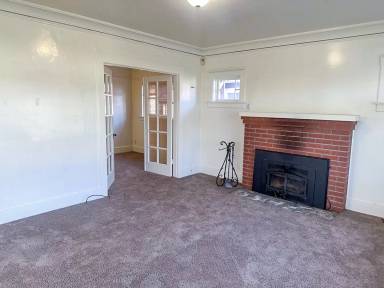 Main picture of 2634 G St