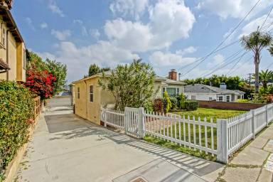 Main picture of 1741 2nd St