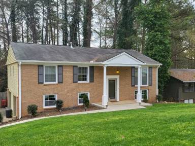 Main picture of 107 Azalea Dr