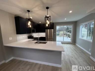Main picture of 3527 Brownsville Rd