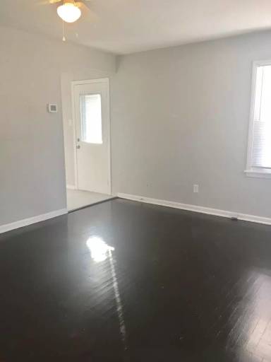 Main picture of 1530 N 49th St