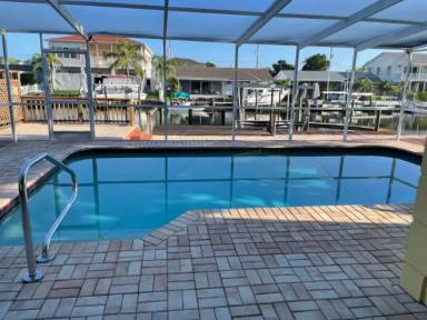 Main picture of 6519 Louise Ct