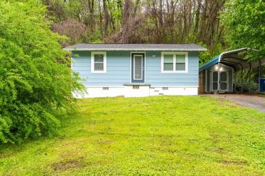 Main picture of 1033 Pineville Rd